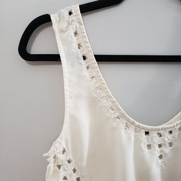 Temperance Aritzia Beaded Cami Shell Sz XS - Picture 4 of 6